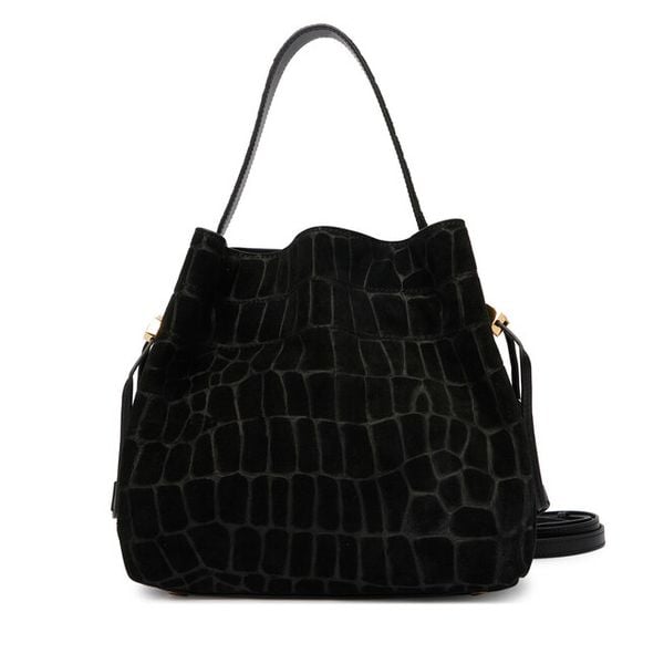 Torebka Elisabetta Franchi. Czarne torebki klasyczne damskie Elisabetta Franchi, bez wzorów, bez dodatków. Za 3,059.00 zł.