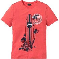 T-shirt Slim Fit bonprix koralowy. Czerwone t-shirty męskie bonprix, m, bez wzorów, bez kołnierzyka. Za 24.99 zł.