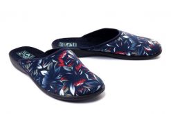 ADANEX DIL3 DIANA 24304 GR/CZ granatowy/czarny, kapcie/klapki damskie. Czarne klapki damskie Adanex, bez wzorów, bez obcasa. Za 56.99 zł.