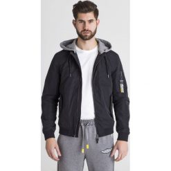 KURTKA AVIATOR GUESS. Czarne kurtki męskie Guess, l, z aplikacjami. Za 339.50 zł.