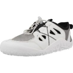 Buty MUNICH MINI GLOS 03 Biały. Białe buty fitness męskie munich, na fitness i siłownię. Za 174.99 zł.