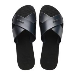 Klapki Havaianas Model 4148866h Kolor Czarny. Czarne klapki damskie Havaianas, bez wzorów, z gumy, bez obcasa. Za 83.99 zł.