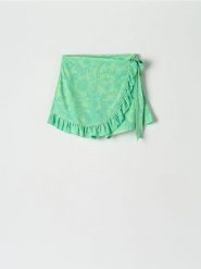 Spódnico-spodenki - wielobarwny. Szorty damskie Sinsay, bez wzorów, z dzianiny. Za 39.99 zł.