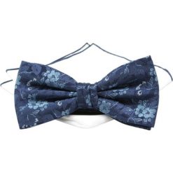 Mucha Granatowa z Białą Poszetką, w Niebieskie Kwiatki, Elegancka, Męska -CHATTIER. Niebieskie krawaty i muchy męskie Chattier, bez wzorów, z poliesteru, eleganckie. Za 59.00 zł.