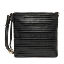 Torebka Lasocki. Czarne listonoszki damskie Lasocki, bez wzorów, bez dodatków. Za 179.99 zł.