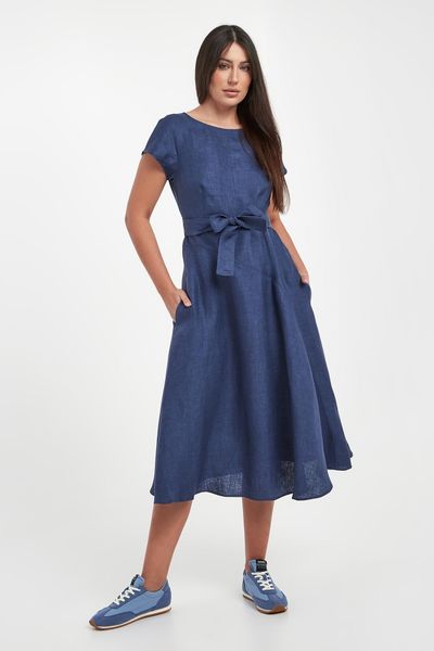 Sukienka lniana Esordio WEEKEND MAX MARA. Sukienki damskie Weekend Max Mara, bez wzorów, bez kołnierzyka, bez ramiączek. Za 1,579.00 zł.