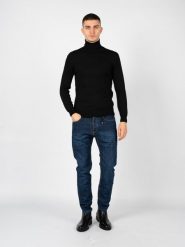 Xagon Man Sweter "Turtleneck" | A22081&ELV18 | Mężczyzna | Czarny. Czarne swetry męskie Xagon, m, bez wzorów, z dzianiny, bez kołnierzyka. W wyprzedaży za 189.00 zł.