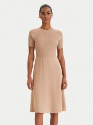 Armani Exchange Sukienka dzianinowa XW001885 AF10352 Beżowy Regular Fit. Brązowe sukienki damskie Armani Exchange, l, bez wzorów, z dzianiny, bez kołnierzyka, bez ramiączek. Za 759.99 zł.