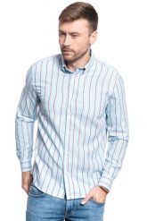 KOSZULA MĘSKA WRANGLER LS 1PKT BUTTON DOWN CERULEAN BLUE W5A34SXVT 112130013. Niebieskie koszule męskie Wrangler, m, bez wzorów, bez kołnierzyka, bez ramiączek. Za 129.99 zł.