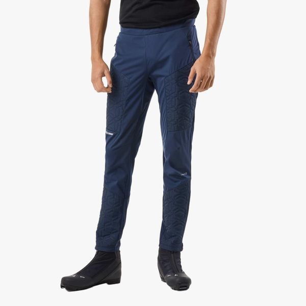 Spodnie do narciarstwa biegowego Męskie Swedemount Core X.C Pants wodoodporne. Czarne spodnie materiałowe męskie SWEDEMOUNT, bez wzorów, z materiału, sportowe. Za 296.99 zł.