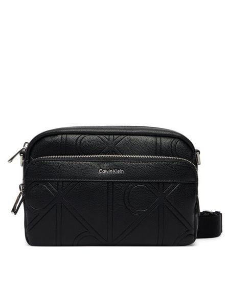Calvin Klein Saszetka Emblem Aop Emboss Camera Bag LV04D3330G Czarny. Czarne saszetki męskie CALVIN KLEIN, ze skóry. Za 409.99 zł.