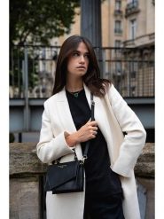 Maison héritage PARIS Skórzana torebka "Diamant" w kolorze czarnym - 20 x 14 x 6 cm rozmiar: onesize. Czarne torebki klasyczne damskie maison héritage PARIS, bez wzorów, z materiału, bez dodatków. Za 304.99 zł.