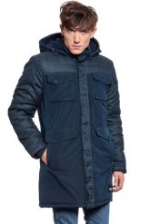 KURTKA ZIMOWA MUSTANG Dietmar Fabric Mix 1009816 4136. Kurtki męskie Mustang, na zimę, m, bez wzorów, bez kaptura. W wyprzedaży za 119.99 zł.