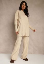 Beżowy Komplet Prążkowany z Bawełną Sweter Oversize i Szerokie Spodnie Wedorena. Brązowe spodnie materiałowe damskie Renee, bez wzorów, z bawełny. Za 109.99 zł.