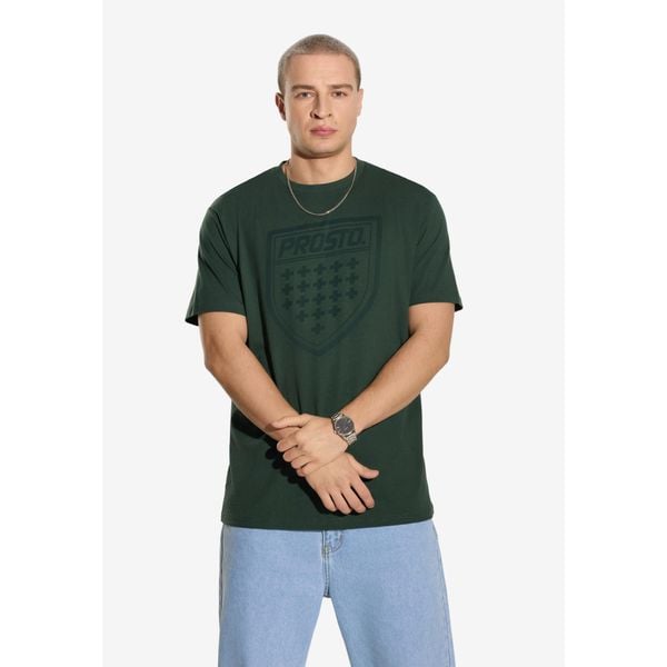 Koszulka sportowa męska Prosto Shield z krótkim rękawem. Zielone spodnie dresowe męskie Prosto., bez wzorów, z dresówki. W wyprzedaży za 86.99 zł.