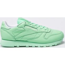 Reebok Classic - Buty. Zielone buty sportowe na co dzień damskie Reebok Classic, bez wzorów, z gumy, reebok classic. W wyprzedaży za 139.90 zł.