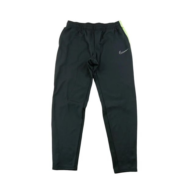 Second life - Spodnie dresowe męskie Nike Dri-Fit - Jak nowy. Czarne spodnie sportowe męskie Nike, z dresówki. Za 106.46 zł.