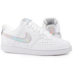 Buty sportowe damskie sneakersy Nike COURT VISION LO. Białe buty sportowe na co dzień damskie Nike, bez wzorów, trekkingowe, nike court. Za 359.00 zł.