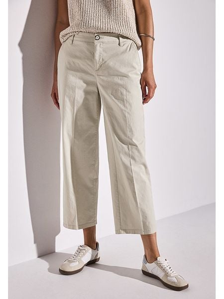 Street One Spodnie chino w kolorze beżowym rozmiar: 42/L28. Brązowe spodnie materiałowe damskie Street One, bez wzorów, street. Za 192.79 zł.