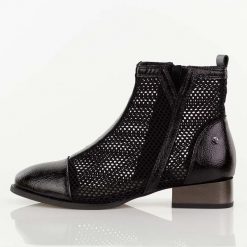 Czarne wiosenne botki damskie na obcasie M.Daszyński Sa197-31. Czarne botki damskie M.Daszyński, na jesień, z jeansu, boho, bez obcasa, na obcasie, bez zapięcia. Za 239.00 zł.