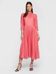 Closet London Sukienka codzienna D8163 Różowy Regular Fit. Czerwone sukienki damskie Closet London, na co dzień, bez wzorów, z syntetyku, bez kołnierzyka, bez ramiączek, proste. Za 439.99 zł.