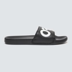 Klapki Męskie Oakley B1B Slide 2.0. Czarne klapki i japonki męskie Oakley. Za 86.99 zł.