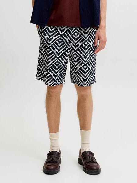 Jack & Jones Szorty "Jaiden" w kolorze granatowym rozmiar: XL. Niebieskie szorty męskie Jack & Jones, z bawełny, bez kołnierzyka. Za 109.95 zł.