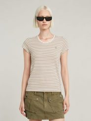 G-Star Koszulka w kolorze beżowym rozmiar: S. Brązowe bluzki damskie G-Star, s, bez wzorów, z bawełny, bez kołnierzyka. Za 73.93 zł.