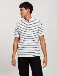 Cross Jeans Koszulka polo w kolorze białym rozmiar: XXL. Białe koszulki polo męskie Cross Jeans, xxl, bez wzorów, z bawełny, bez ramiączek. Za 79.21 zł.