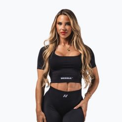 Top treningowy damski NEBBIA Flow Seamless. Czarne topy sportowe damskie Nebbia, l, bez wzorów, z elastanu, bez ramiączek. Za 229.99 zł.