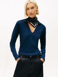 Tommy Hilfiger koszulka z długim rękawem Kobiety Bawełna niebieski, L. Niebieskie t-shirty damskie Tommy Hilfiger, l, bez wzorów, z bawełny, bez kołnierzyka. Za 279.95 zł.