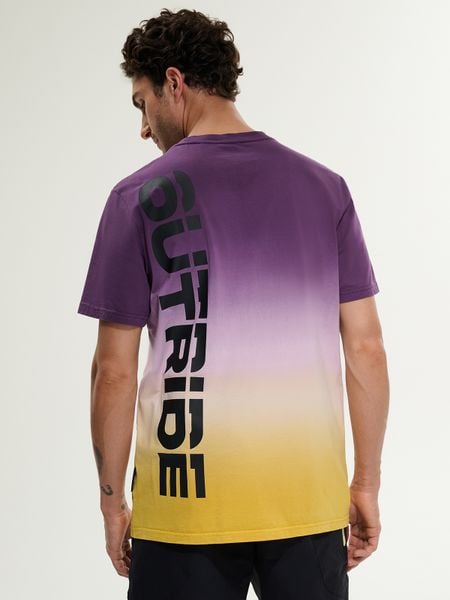 4F T-shirt relaxed z nadrukiem męski - fioletowy S. Fioletowe t-shirty męskie 4f, m, bez wzorów, z bawełny, bez kołnierzyka. W wyprzedaży za 69.99 zł.
