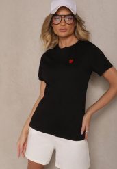 Czarny Bawełniany T-shirt z Ozdobną Naszywką w Kształcie Serca Viklara. Czarne t-shirty damskie Renee, l, z aplikacjami, z bawełny, bez kołnierzyka. Za 44.99 zł.