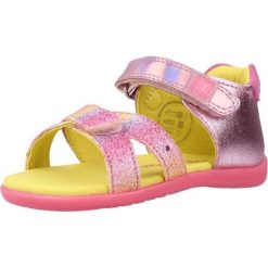 Sandały AGATHA RUIZ DE LA PRADA 212903 Rose. Czerwone sandały damskie Agatha Ruiz de la Prada, bez wzorów, z tkaniny, bez obcasa. Za 115.99 zł.