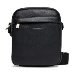 Saszetka Calvin Klein. Czarne saszetki męskie CALVIN KLEIN. Za 239.99 zł.