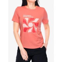 Koszulka damska Columbia Sun Trek Graphic S/S III. Czerwone bluzki sportowe damskie Columbia, s, bez wzorów, bez ramiączek. Za 109.99 zł.