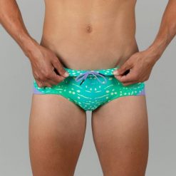 Slipki-opaska pływackie męskie Nabaiji 900 Baleo. Fioletowe kąpielówki męskie Decathlon, m, bez wzorów, z materiału, na fitness i siłownię. Za 44.99 zł.