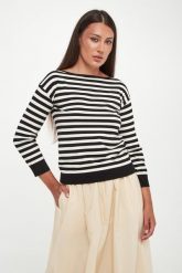 Sweter damski Stecca WEEKEND MAX MARA. Swetry klasyczne damskie Weekend Max Mara, l, bez kołnierzyka. Za 839.00 zł.