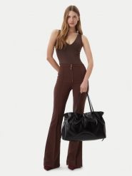 Tory Burch Torebka 178767 Czarny. Czarne torebki klasyczne damskie Tory Burch, bez wzorów, ze skóry, bez dodatków. Za 2,189.00 zł.