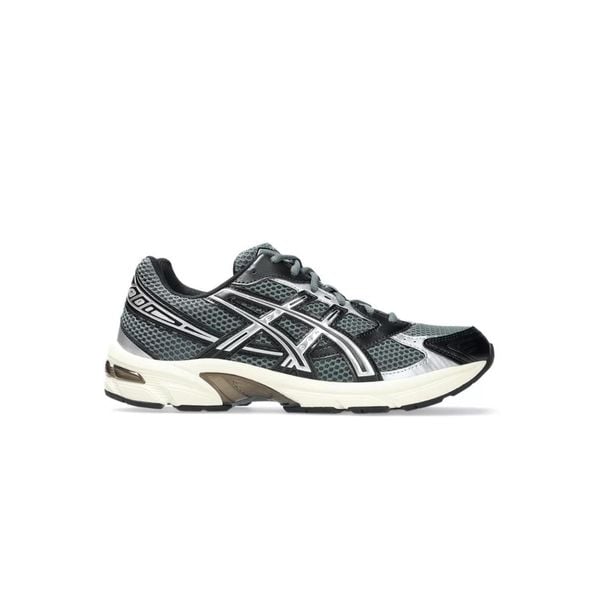 Buty sportowe Sneakersy unisex, Gel-1130. Szare buty sportowe na co dzień damskie Asics, bez zapięcia, trekkingowe. Za 399.99 zł.