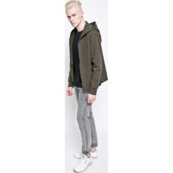 Review - Bluza. Zielone bluzy z kapturem męskie Review, m, z bawełny. W wyprzedaży za 69.90 zł.