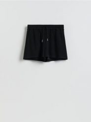 Szorty z wiskozą - czarny. Czarne szorty damskie Reserved, bez wzorów, z dzianiny. Za 59.99 zł.