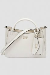 GUESS Biała torebka damska klasyczna SML Girlfriend Satchel. Białe torebki klasyczne damskie Guess, z aplikacjami, ze skóry ekologicznej, bez dodatków. W wyprzedaży za 397.99 zł.