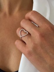 Les Favorites Srebrny pierścionek rozmiar: 54. Szare pierścionki damskie Les Favorites, srebrne. Za 173.99 zł.