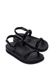 Melissa Sandały w kolorze czarnym rozmiar: 39. Czarne sandały damskie Melissa, bez wzorów, bez obcasa. Za 143.95 zł.