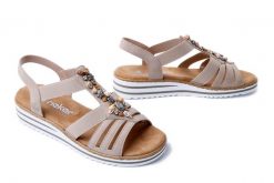 RIEKER V0649-62 beige, sandały damskie. Brązowe sandały damskie Rieker, bez wzorów, bez obcasa, na koturnie. Za 223.93 zł.
