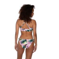 Dół od bikini damskiego Protest Charms Mm. Białe bikini damskie Protest, bez wzorów. W wyprzedaży za 65.00 zł.