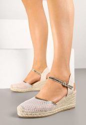 Złote Sandały w Stylu Espadryli z Plecionką i Siateczką Meranella. Żółte sandały damskie Renee, bez wzorów, bez obcasa, na koturnie. Za 74.99 zł.