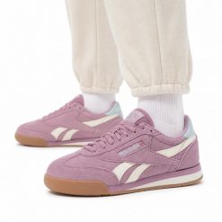 Buty damskie sneakersy sportowe Reebok SS-CAMPIO XT. Białe buty sportowe na co dzień damskie Reebok, bez wzorów, z jeansu, trekkingowe. Za 175.00 zł.