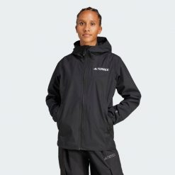 Kurtka Terrex Multi 2L RAIN.RDY. Czarne kurtki damskie Adidas, l, bez kaptura. Za 529.00 zł.